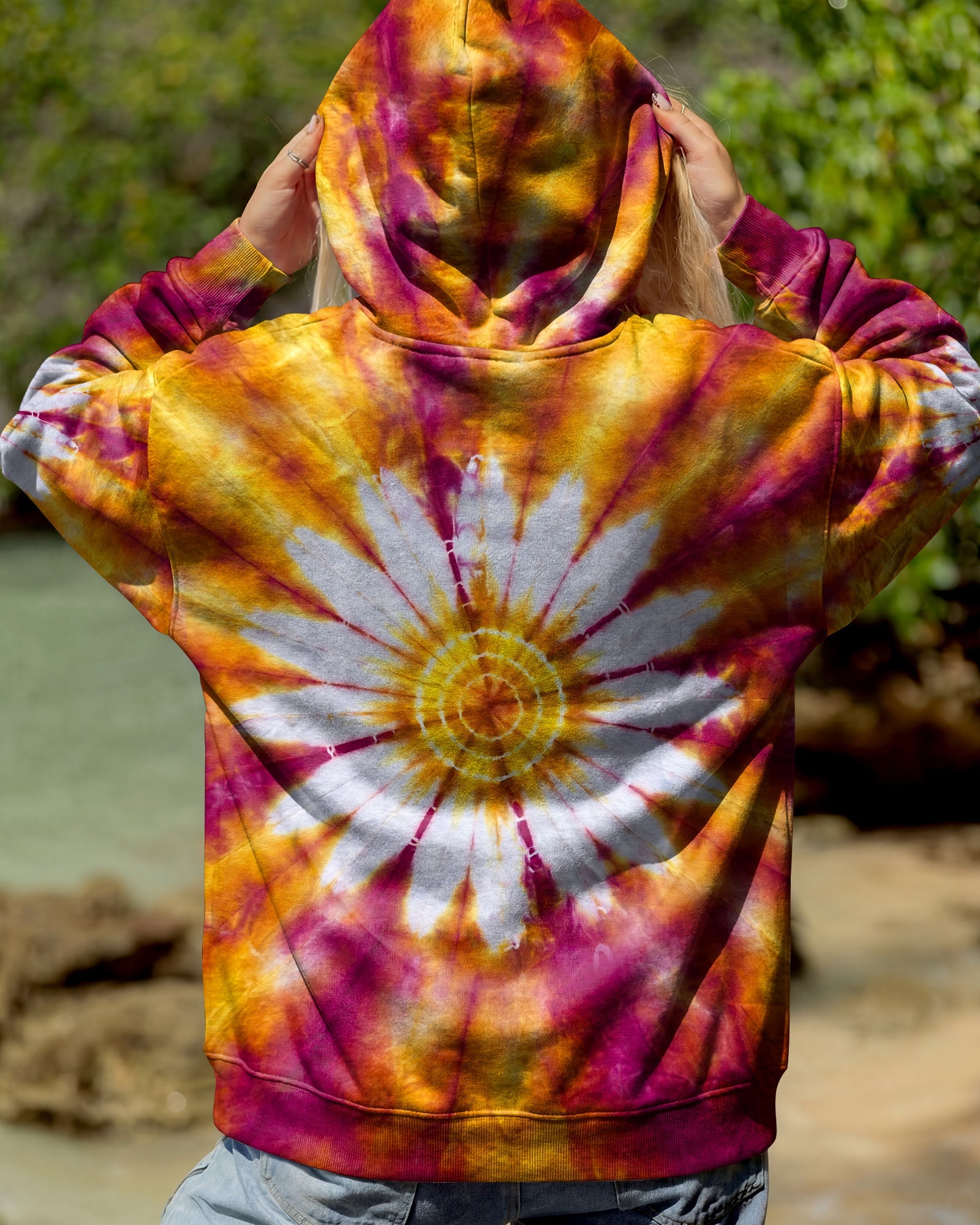 LET IT BE DAISIES BURST ALL OVER PRINT  - TLHN3006265
