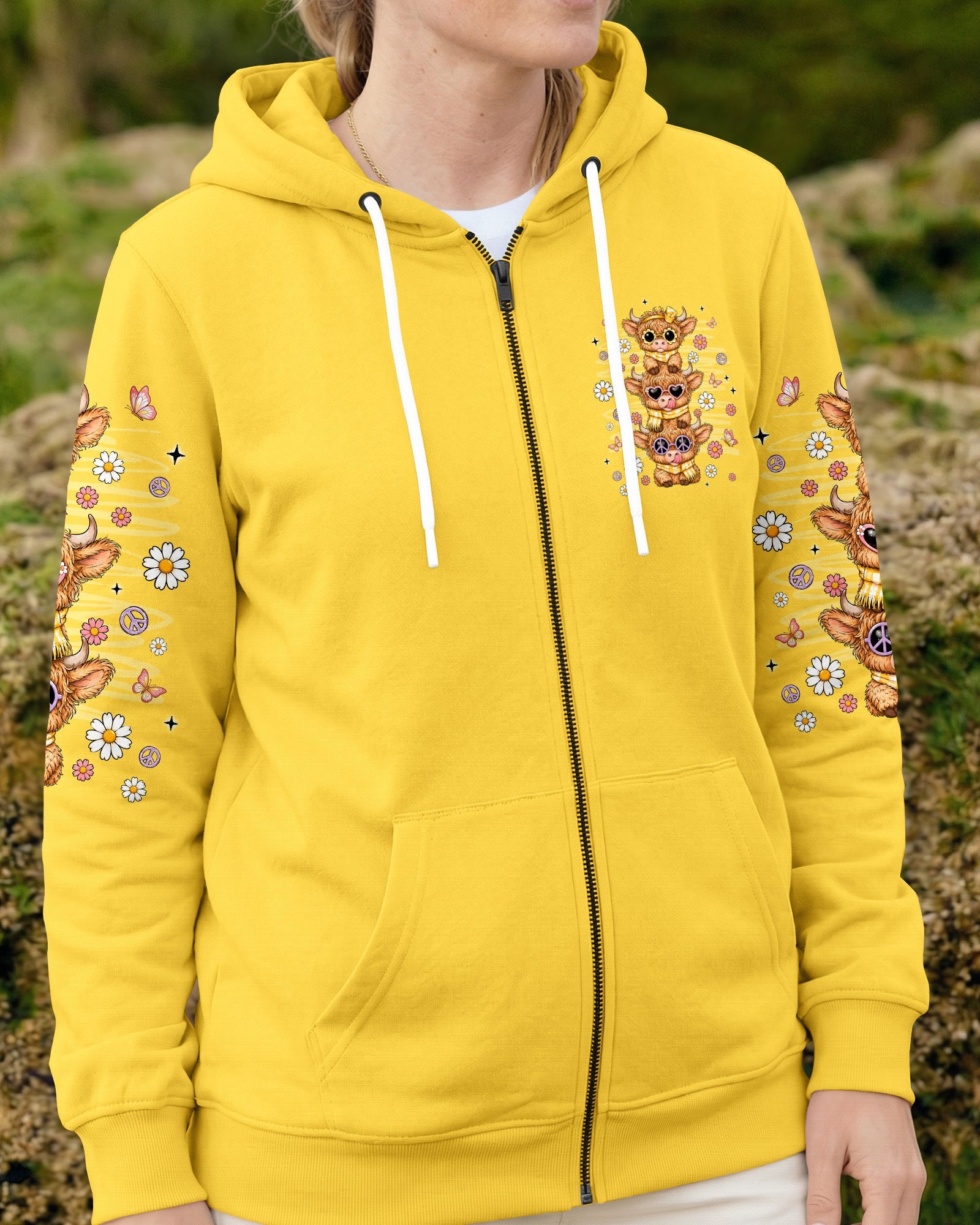GOOD TIMES CRAZY FRIENDS HIGHLAND COW ALL OVER PRINT - TLNT0707261