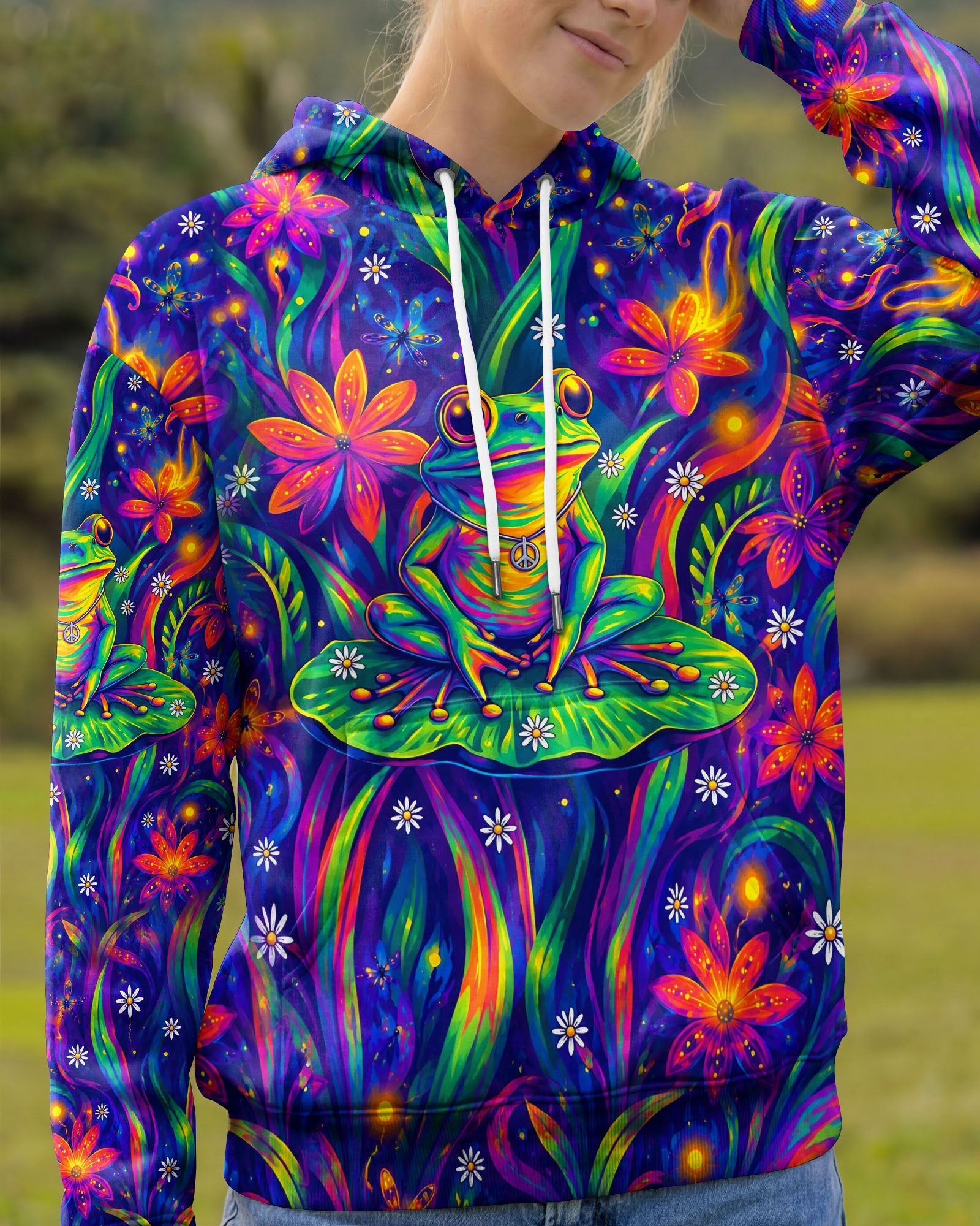 BE YOU THE WORLD WILL ADJUST FROG ALL OVER PRINT - TYLN0506261